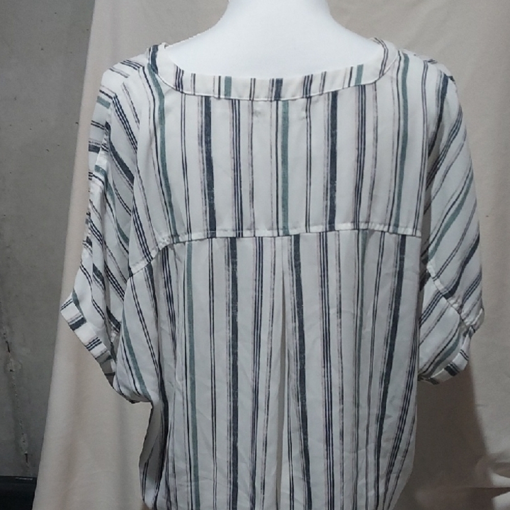 Maurices Green And Tan Striped Blouse with Zipper - Picture 3 of 5